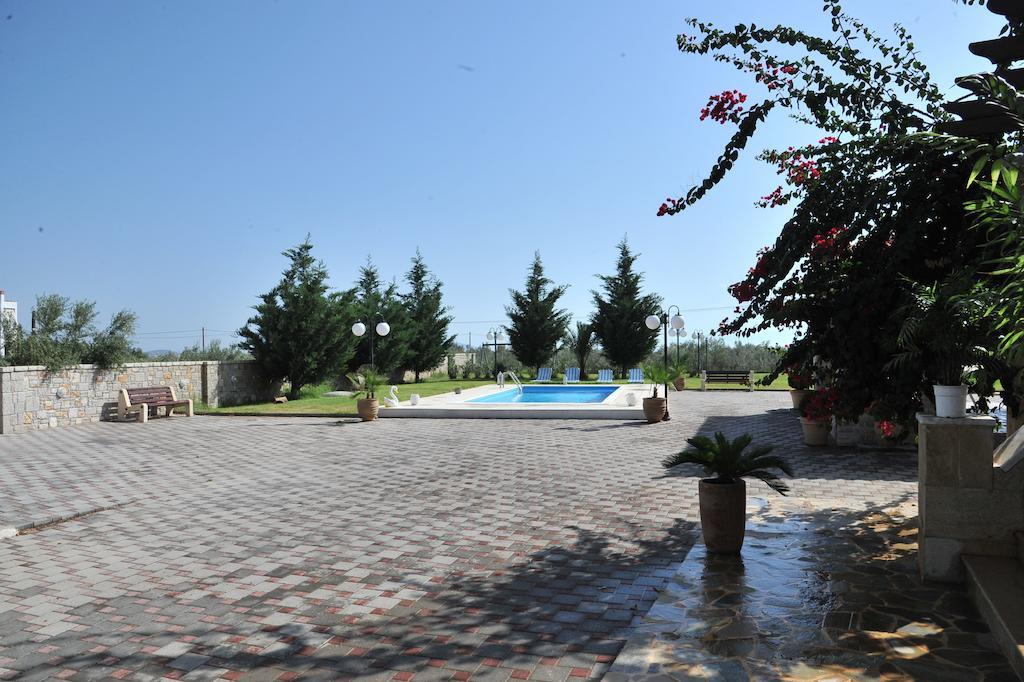 Angelos Κandia Apartments คานเดีย ภายนอก รูปภาพ